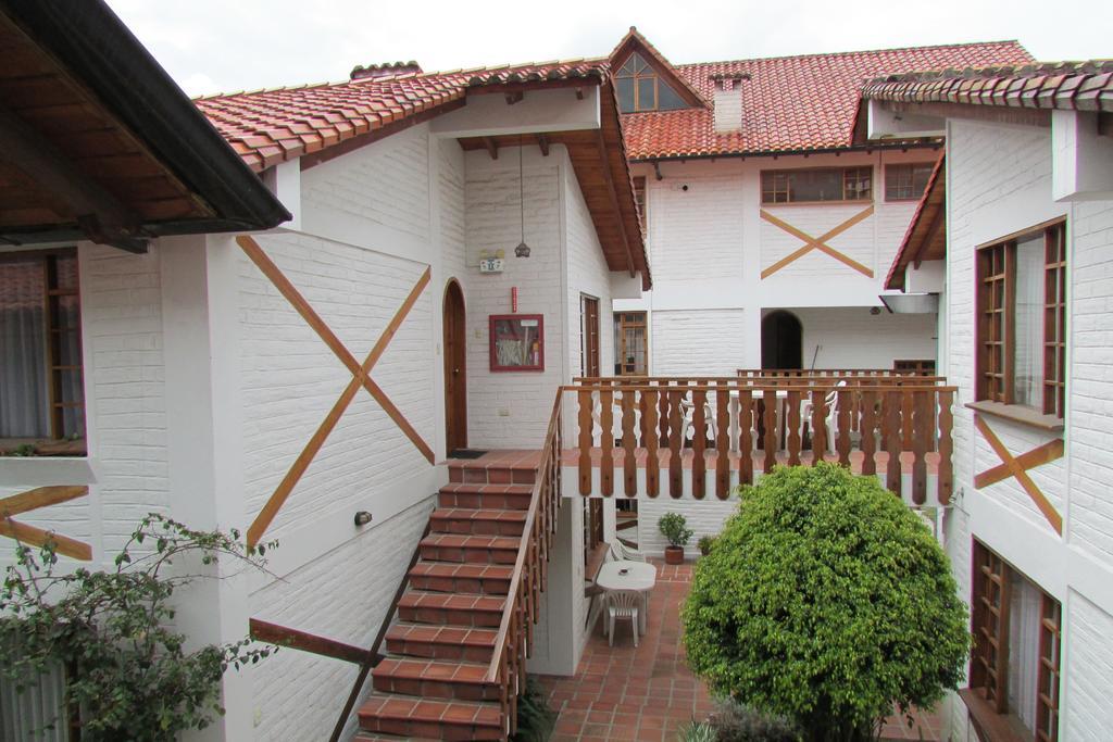 Apartamentos Los Quipus Quito Extérieur photo