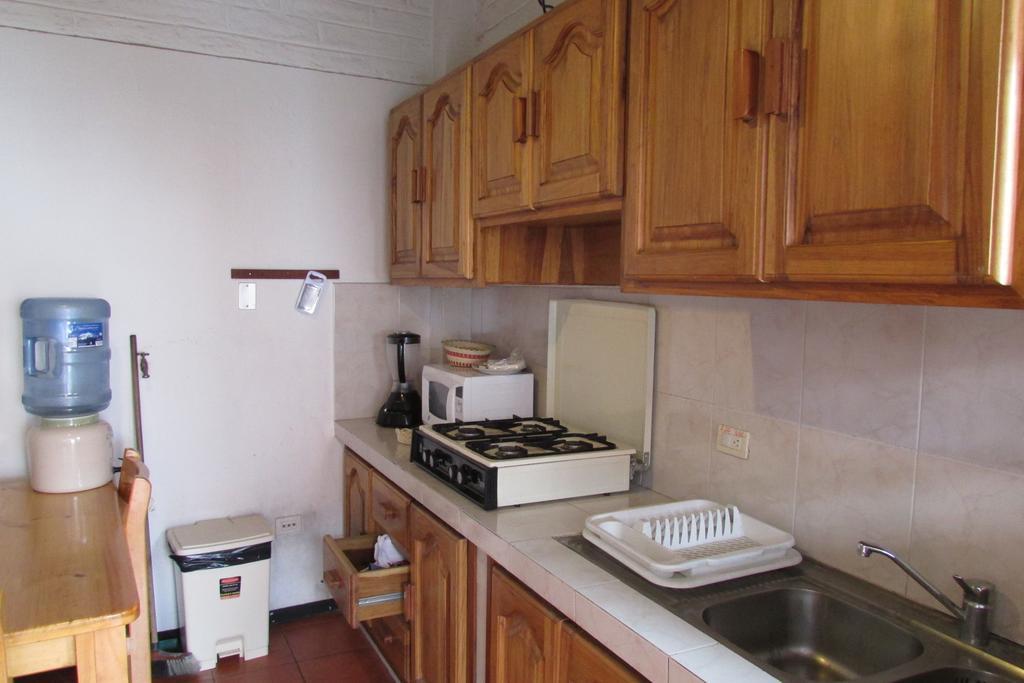 Apartamentos Los Quipus Quito Chambre photo